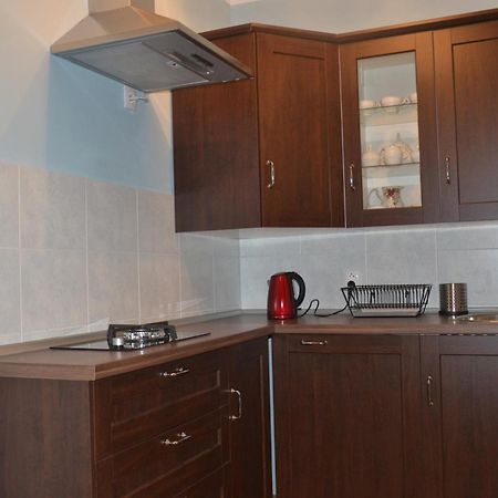 Aparthotel Star Lux Гостивице Экстерьер фото