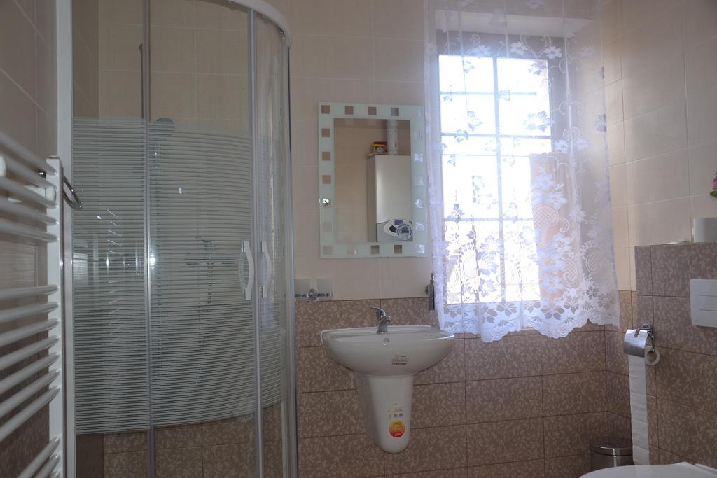 Aparthotel Star Lux Гостивице Номер фото