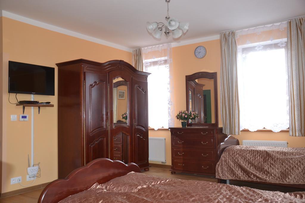 Aparthotel Star Lux Гостивице Экстерьер фото