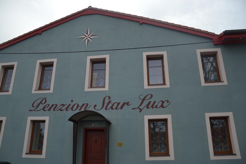 Aparthotel Star Lux Гостивице Номер фото