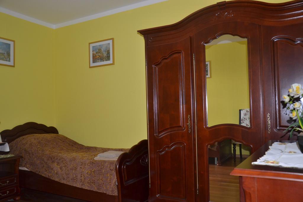 Aparthotel Star Lux Гостивице Номер фото
